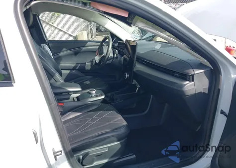 2021 Ford Mustang Mach-E Select from USA, damaged, VIN 3FMTK1SS8MMA60652